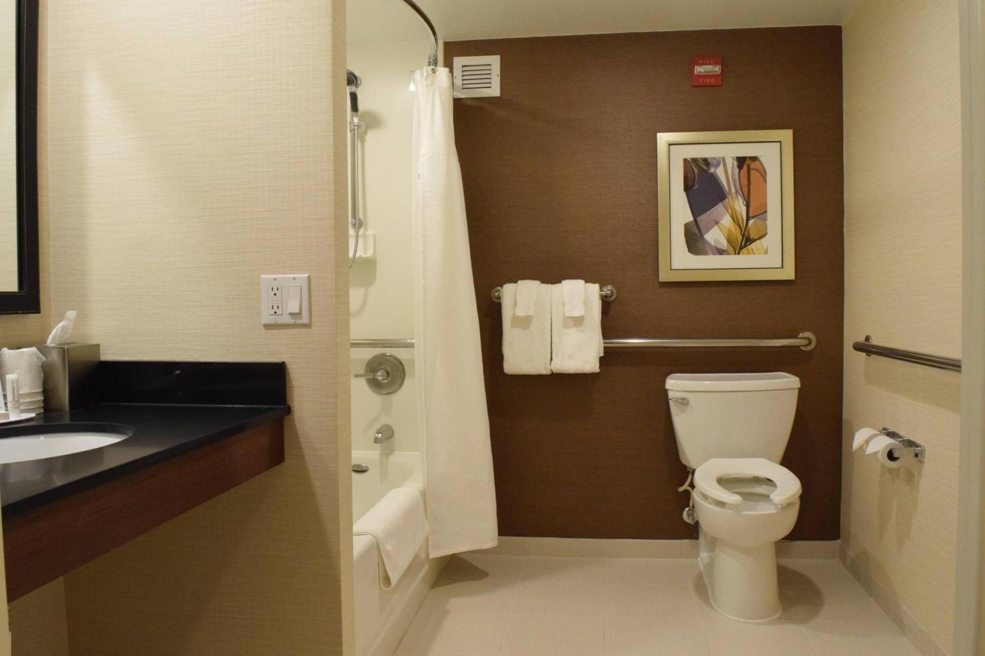 Fairfield Inn By Marriot Binghamton Exteriör bild